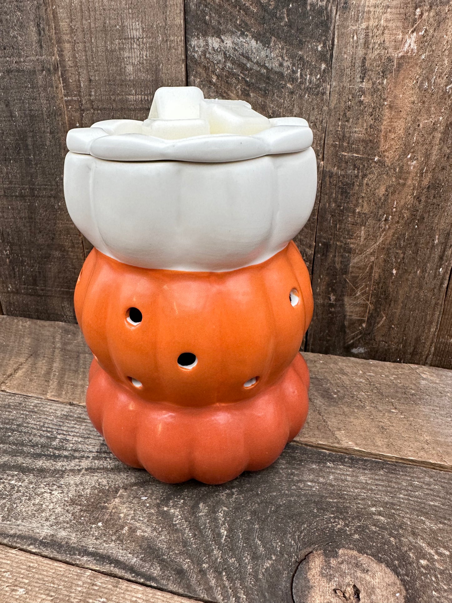 Stacked Pumpkins Wax Melter Fall Halloween Essential Oil Warmer