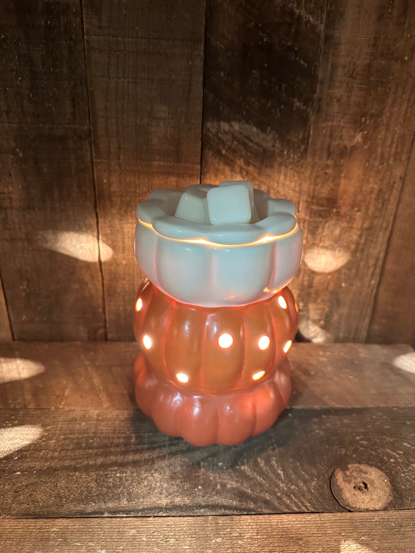 Stacked Pumpkins Wax Melter Fall Halloween Essential Oil Warmer