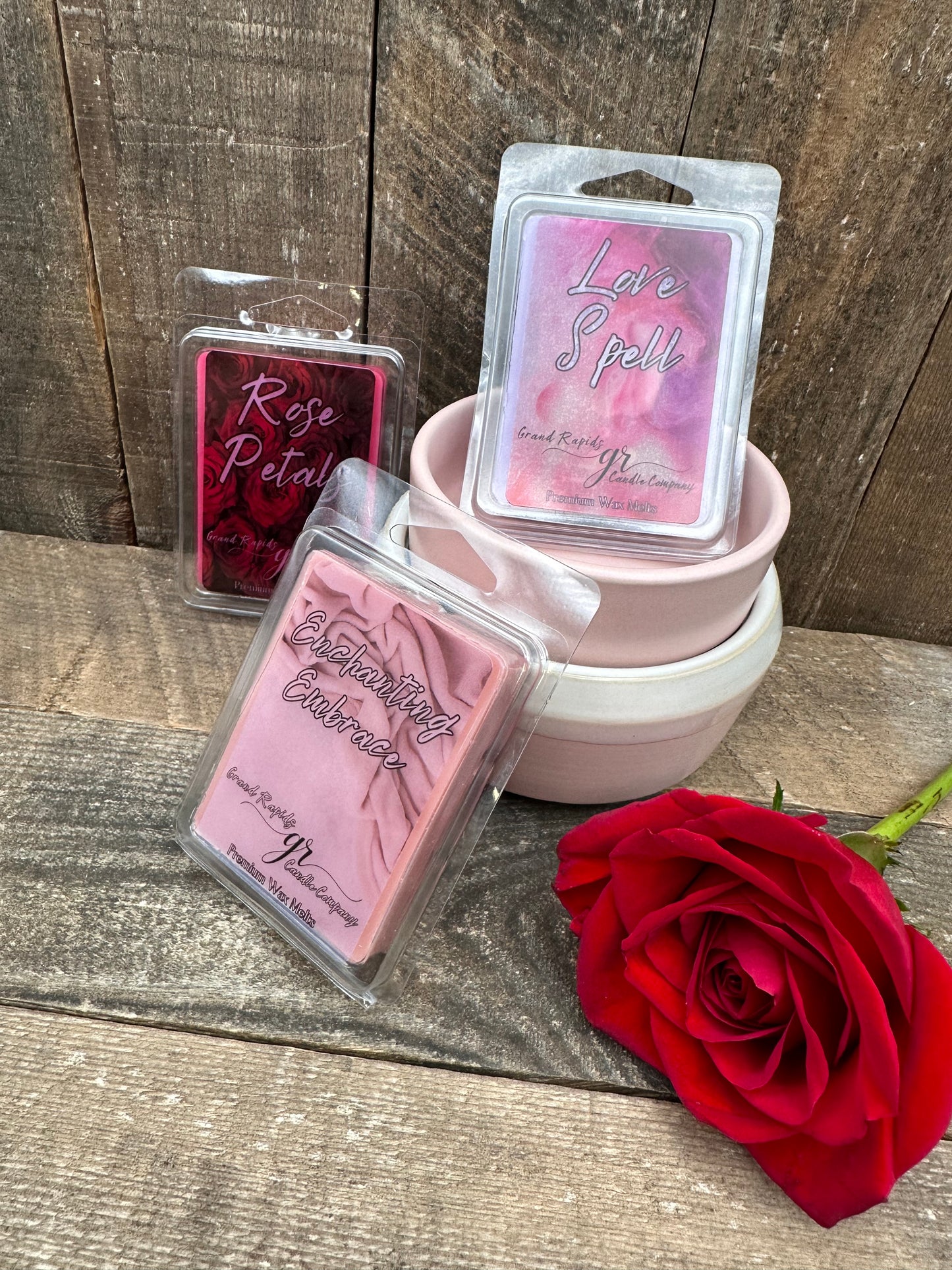 Pink Wax Melter Valentine's Day Bundle with 3 Wax melts Oil Warmer Candle Hot Plate