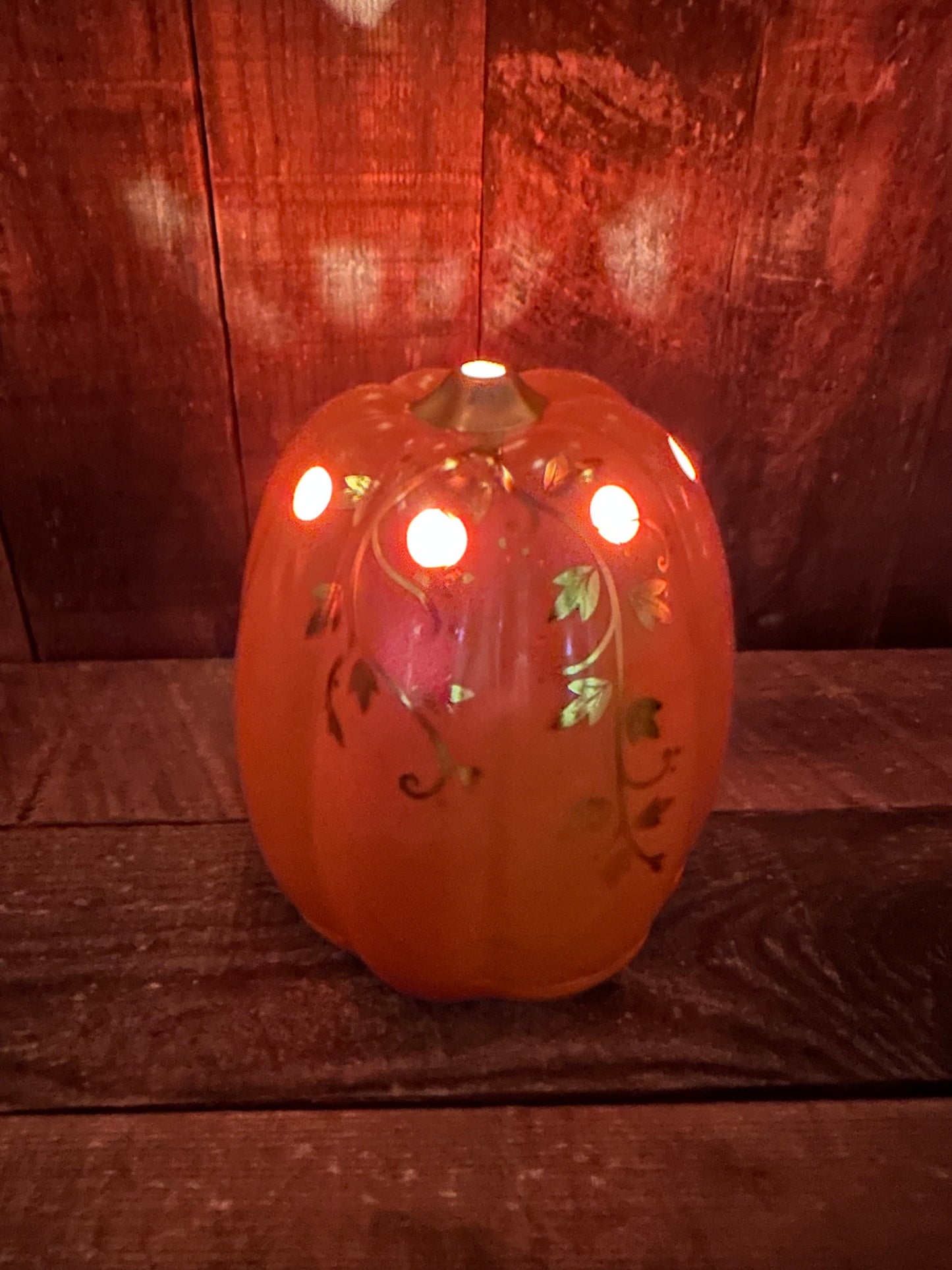 Pumpkin Wax Melter Fall Halloween Gold Swirls Essential Oil Warmer