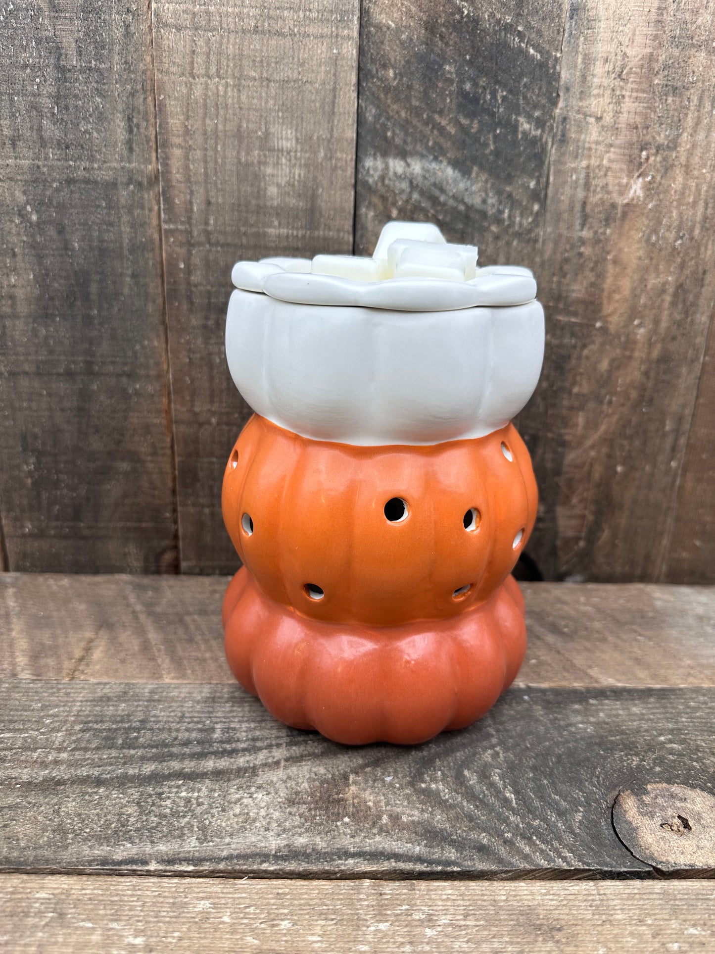 Stacked Pumpkins Wax Melter Fall Halloween Essential Oil Warmer
