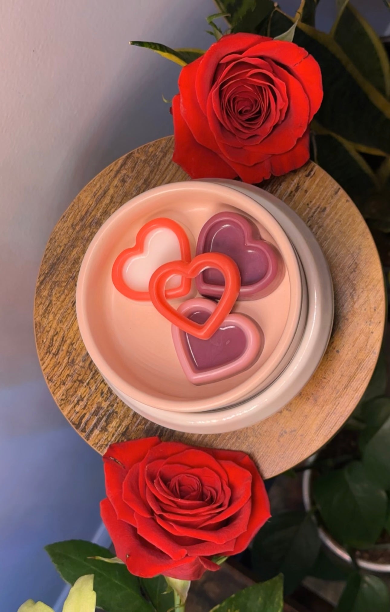 Pink Wax Melter Valentine's Day Bundle with 3 Wax melts Oil Warmer Candle Hot Plate