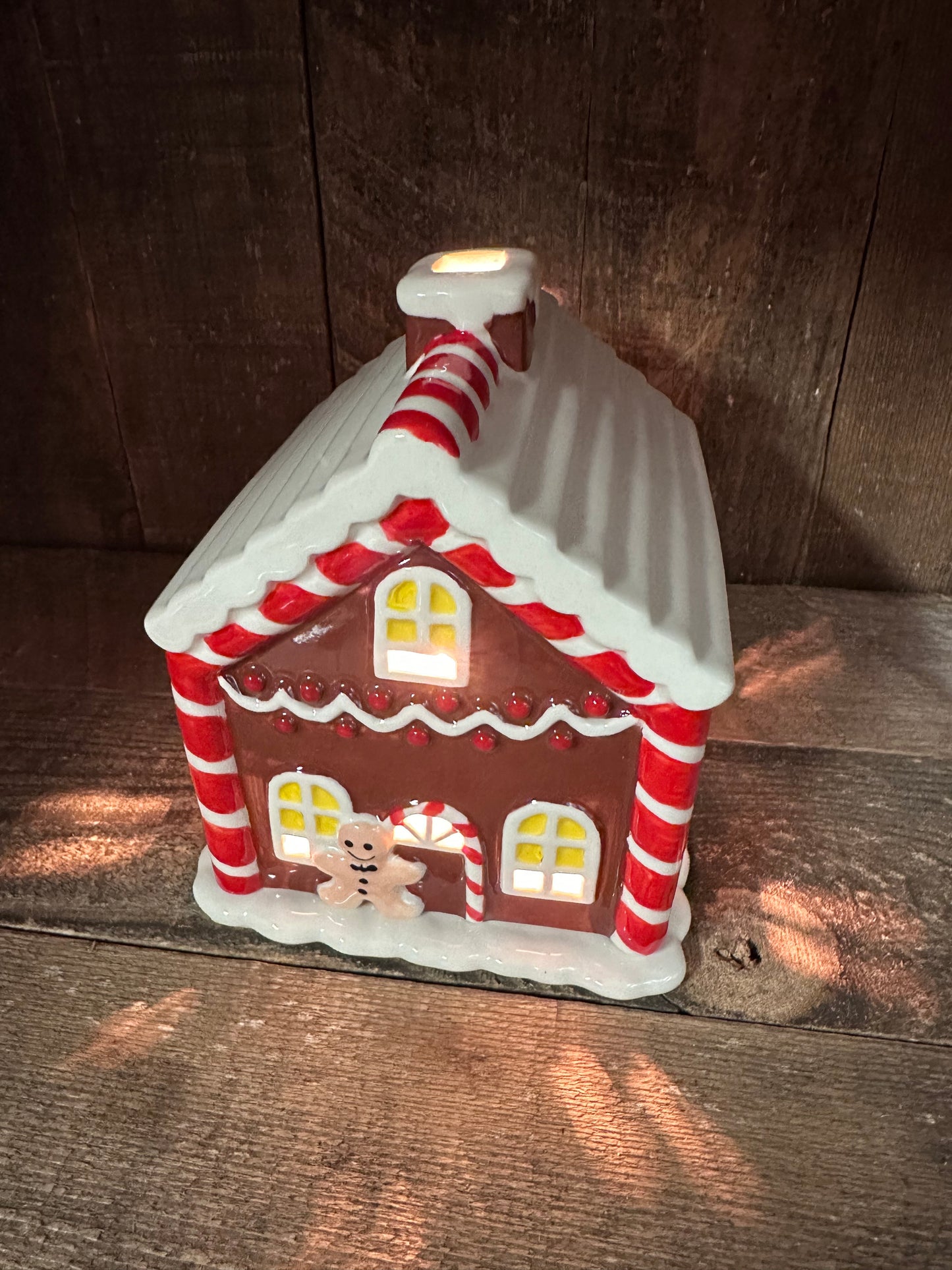 Gingerbread House Winter Light Up Wax Melter Tart Warmer Essential Oil Ginger Bread