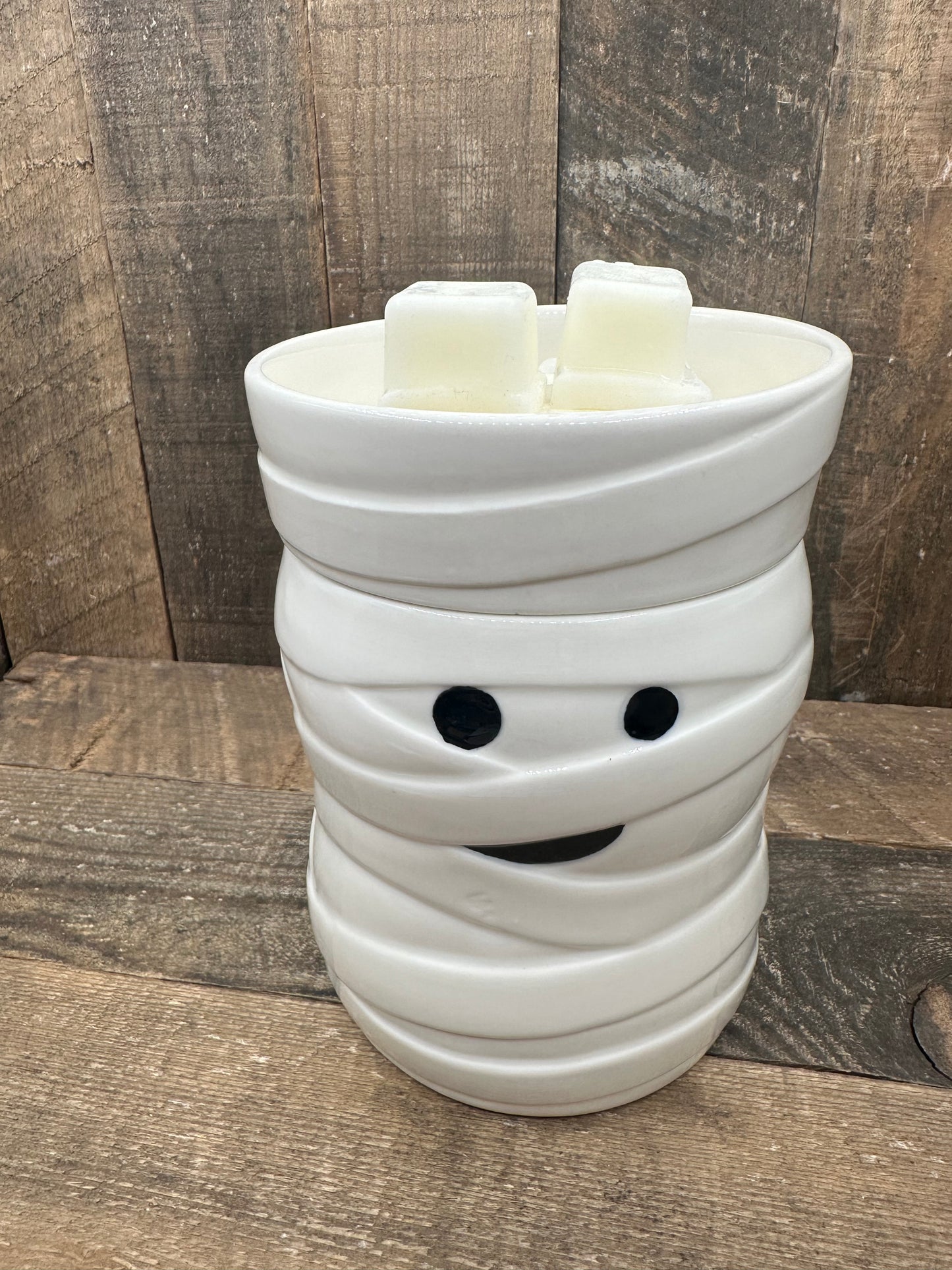 Mummy Halloween Cute Light Up Wax Warmer Fall Essential Oil Melter