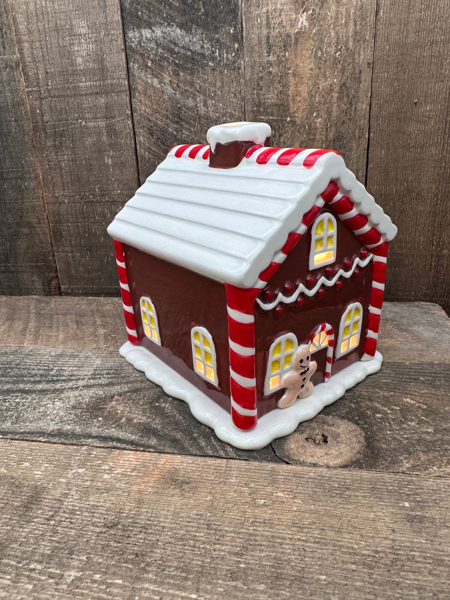 Gingerbread House Winter Light Up Wax Melter Tart Warmer Essential Oil Ginger Bread