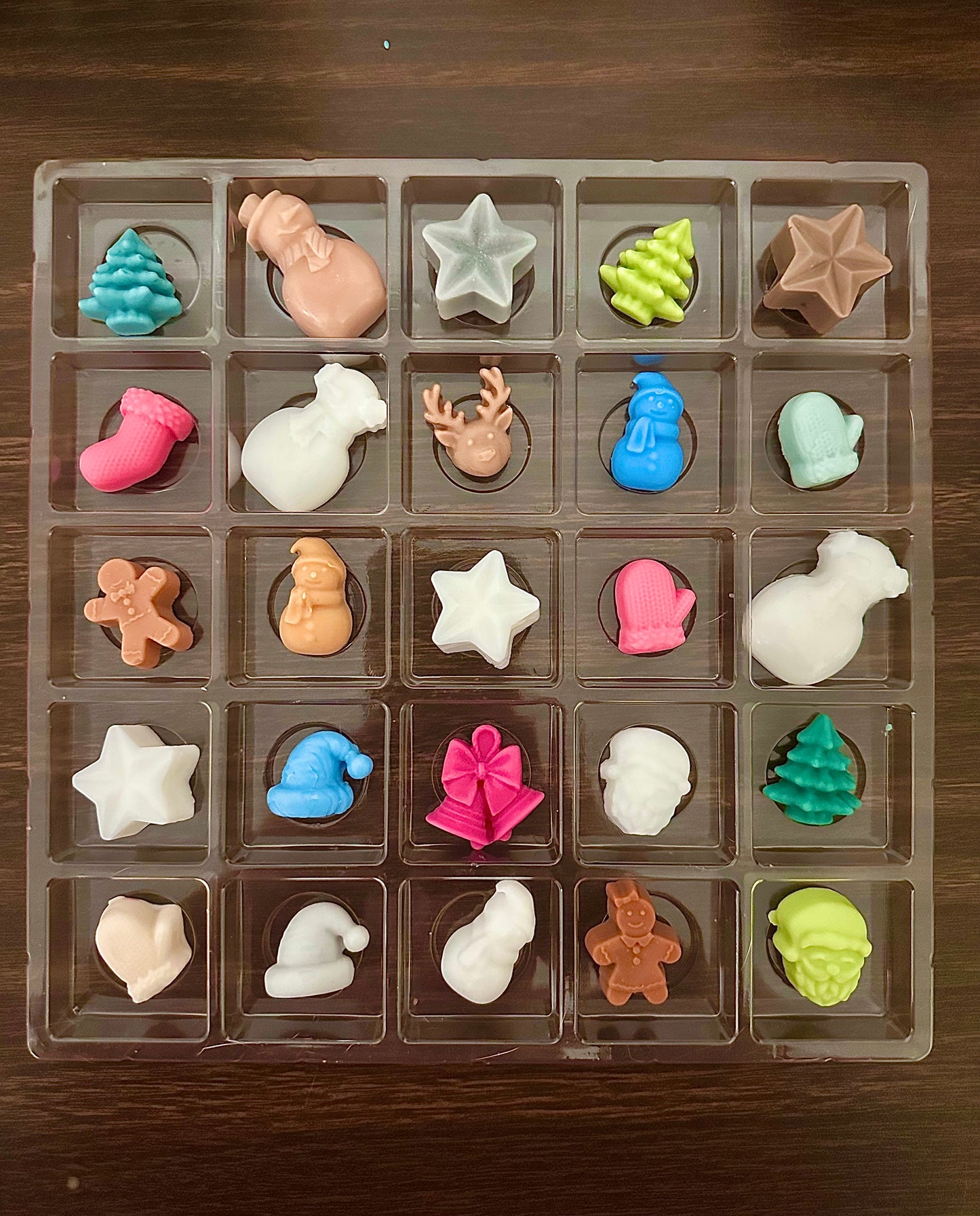 Advent Calendar 25 Mini Wax Melts Premium Sampler Holiday Fragrance Tart Cubes