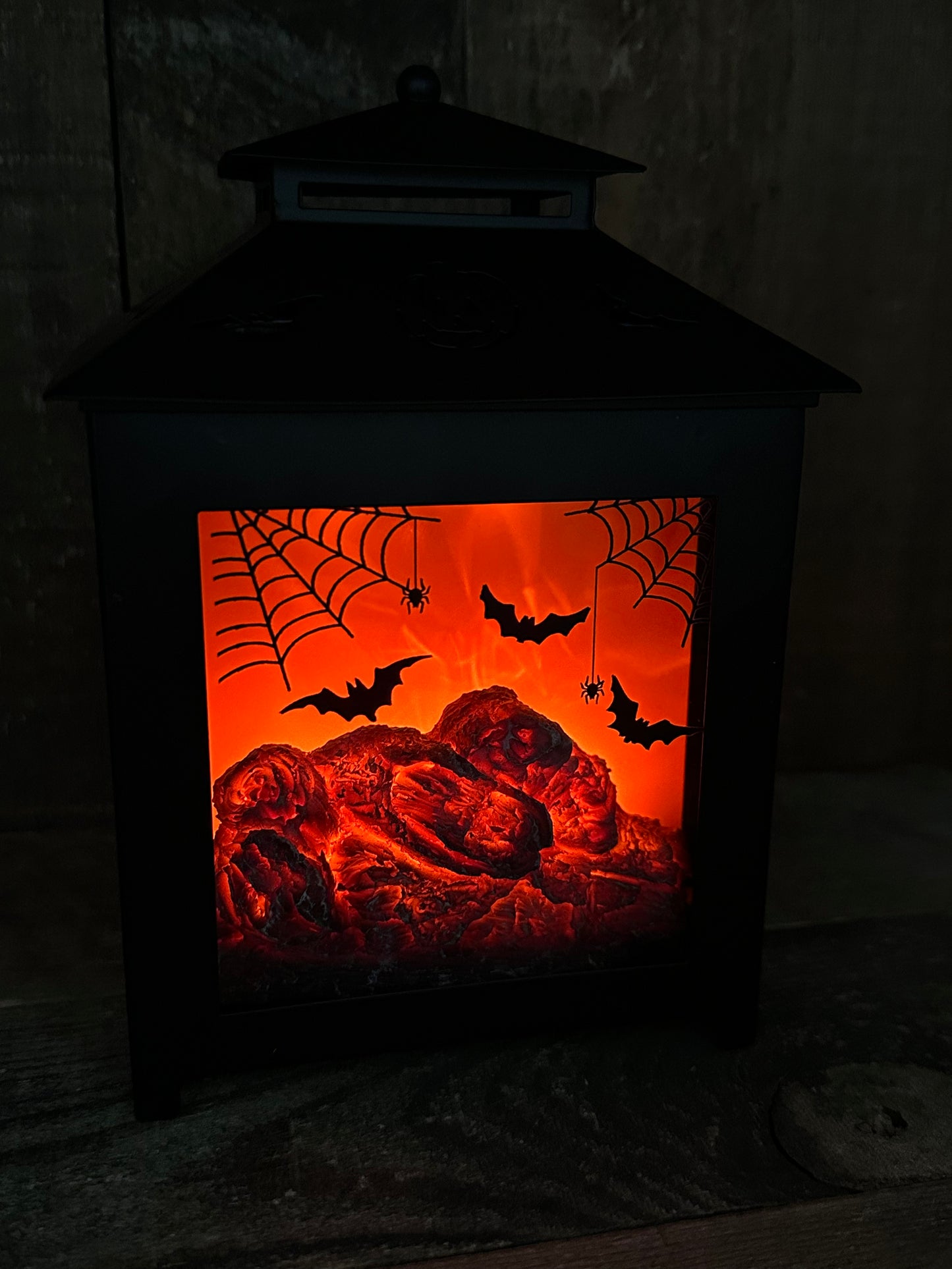 Bat Fireplace Wax Melter Flame Halloween Spooky Essential Oil Warmer Candle Hot Plate